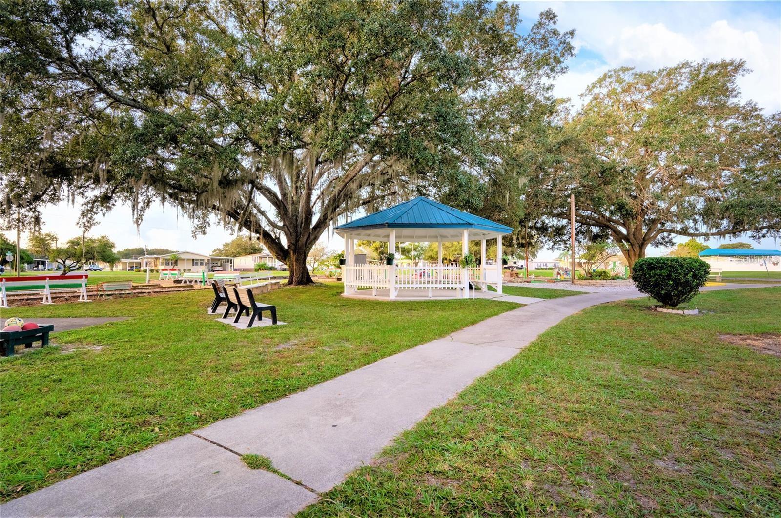 5116 CURRAN ST, ZEPHYRHILLS, FL, 33542