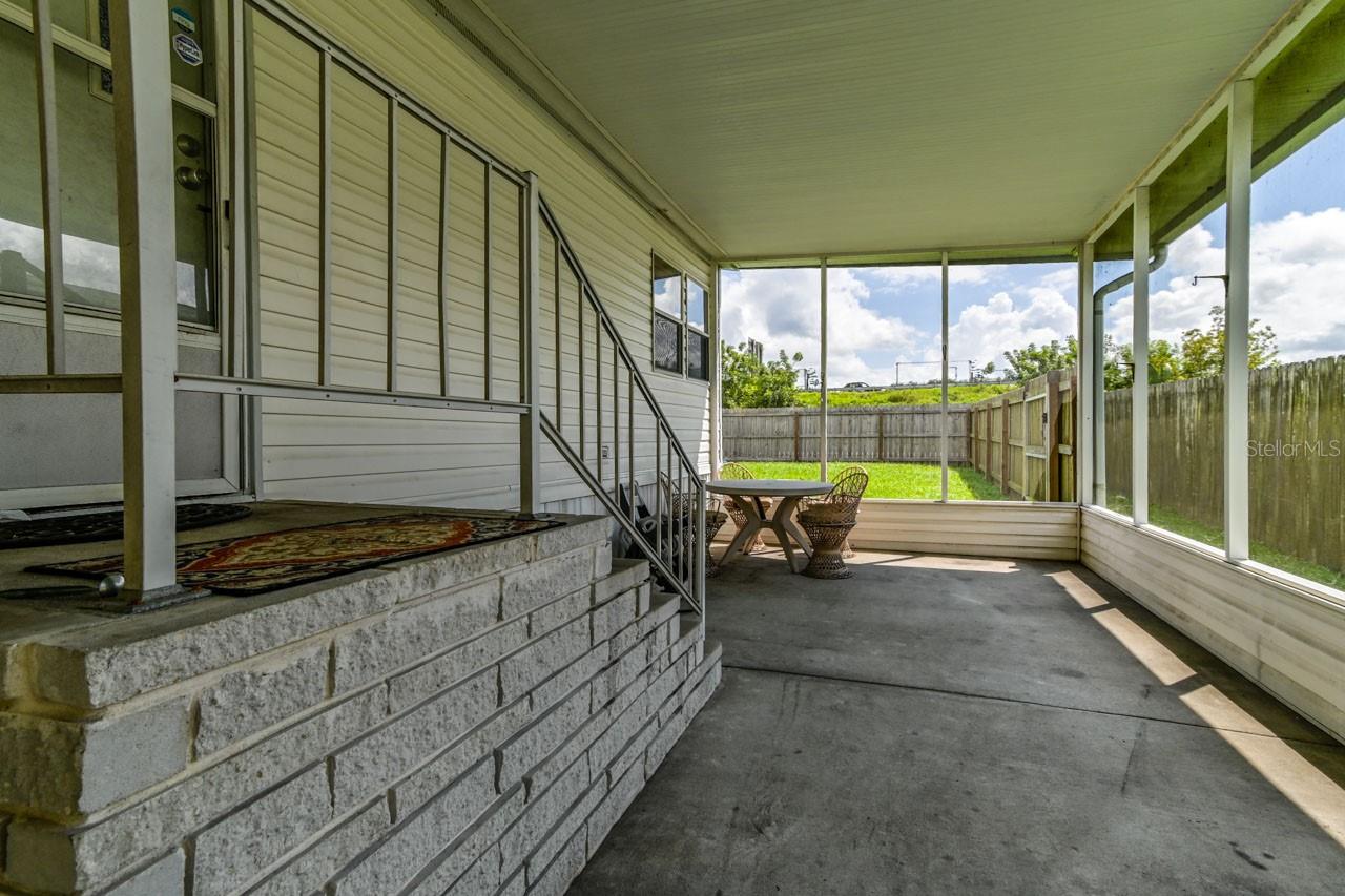 8351 FANTASIA PARK WAY, RIVERVIEW, FL, 33578