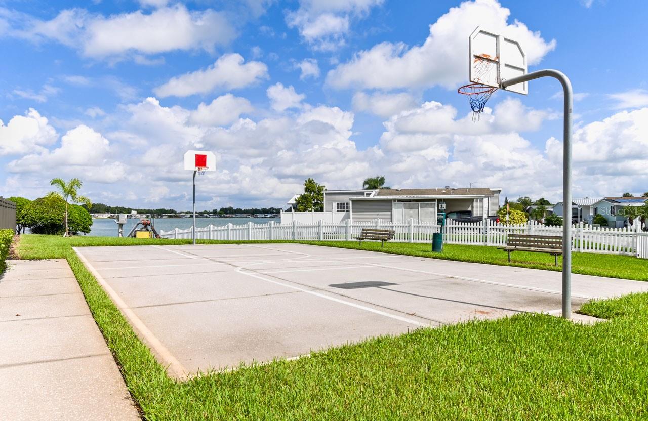 8351 FANTASIA PARK WAY, RIVERVIEW, FL, 33578