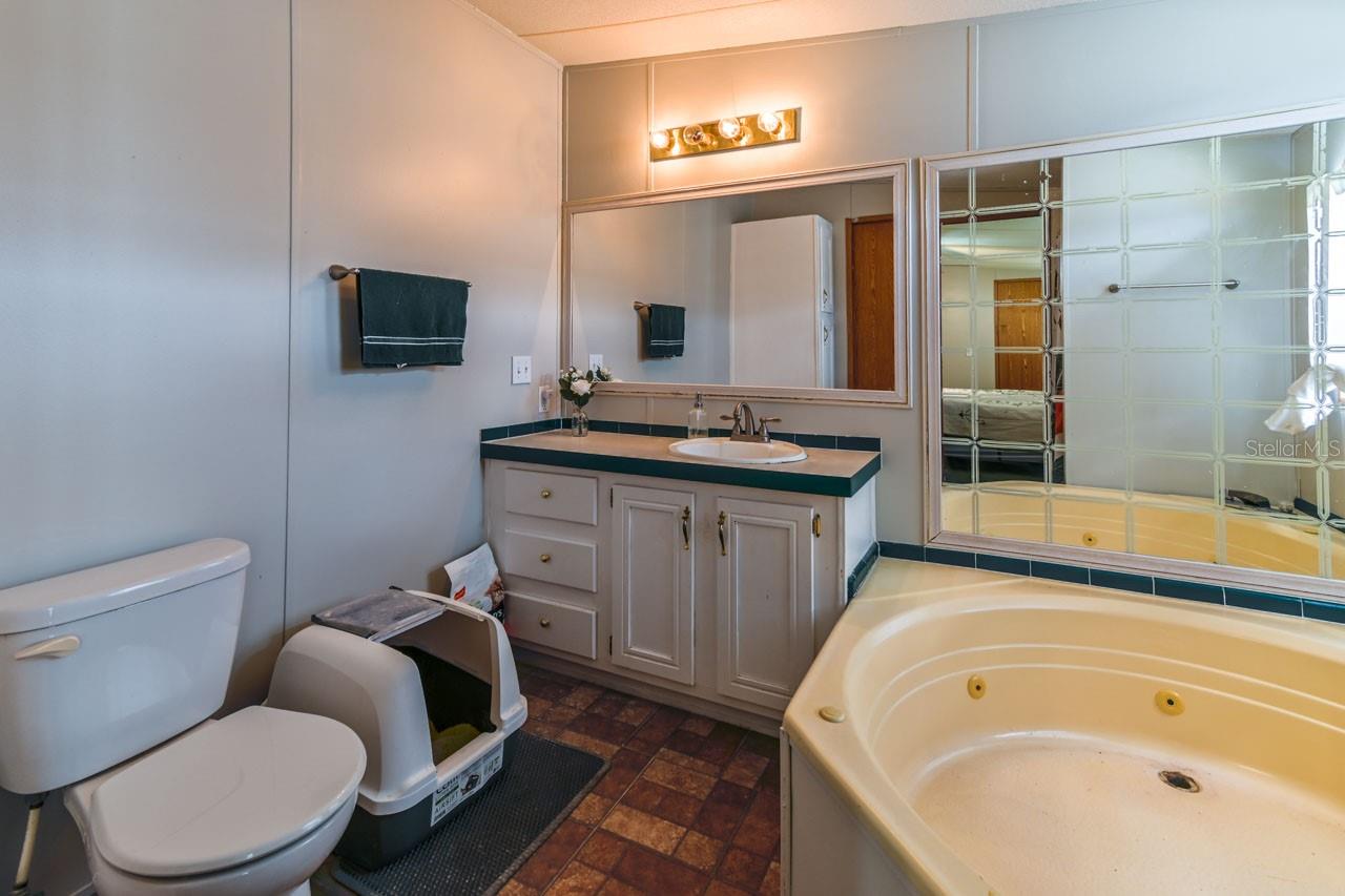 8351 FANTASIA PARK WAY, RIVERVIEW, FL, 33578