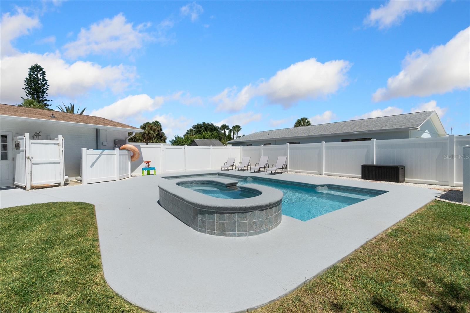 40 JUNIPER DR, ORMOND BEACH, FL, 32176