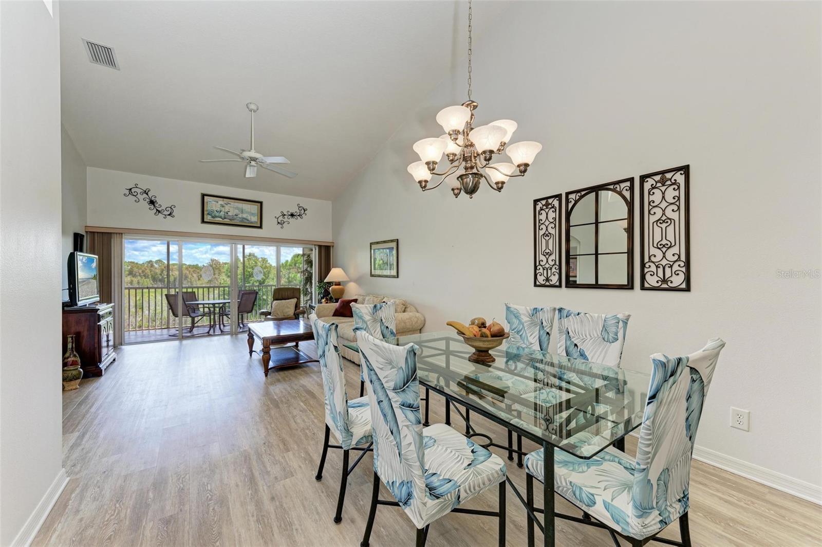 872 SARANAC LAKE DR #202, VENICE, FL, 34292
