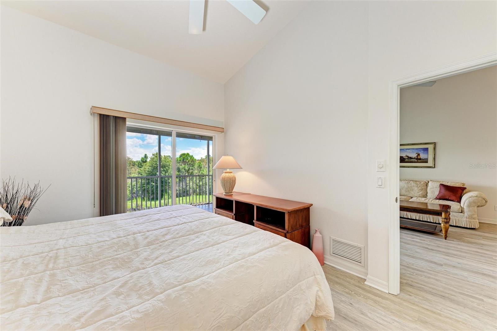 872 SARANAC LAKE DR #202, VENICE, FL, 34292