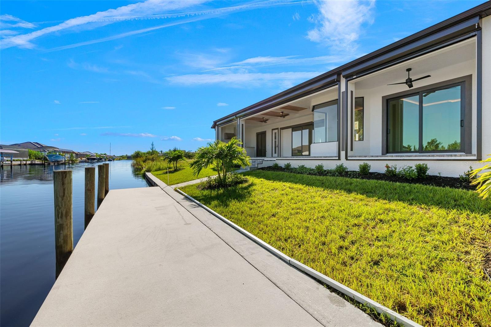 15060 AQUARIUS CIR, PORT CHARLOTTE, FL, 33981