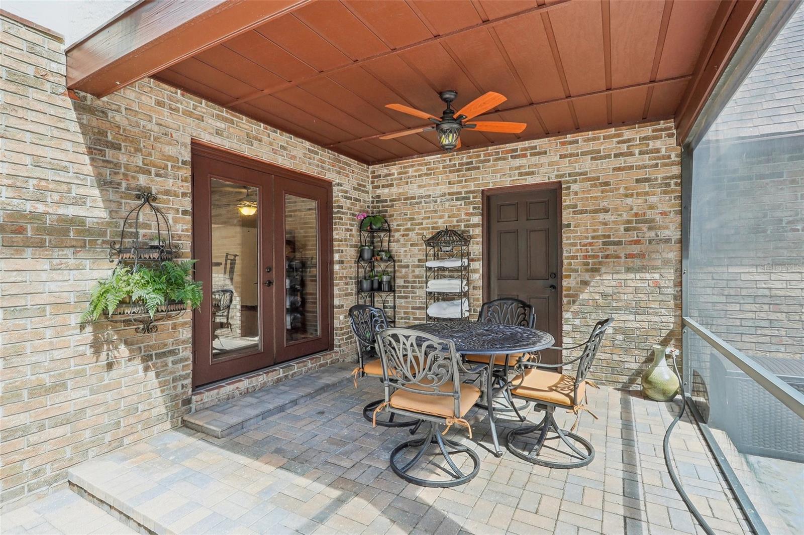 1582 COVERED BRIDGE DR, DELAND, FL, 32724