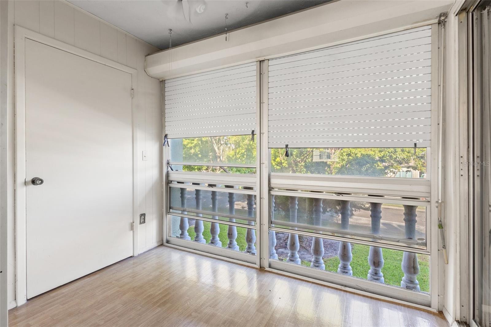 1250 S PINELLAS AVE #110, TARPON SPRINGS, FL, 34689