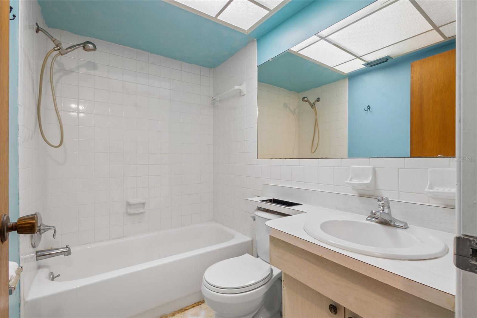 1250 S PINELLAS AVE #110, TARPON SPRINGS, FL, 34689