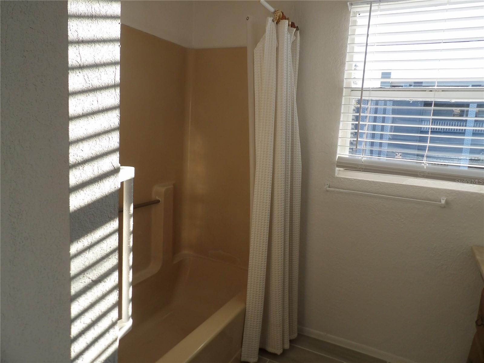 14975 1ST ST E, MADEIRA BEACH, FL, 33708