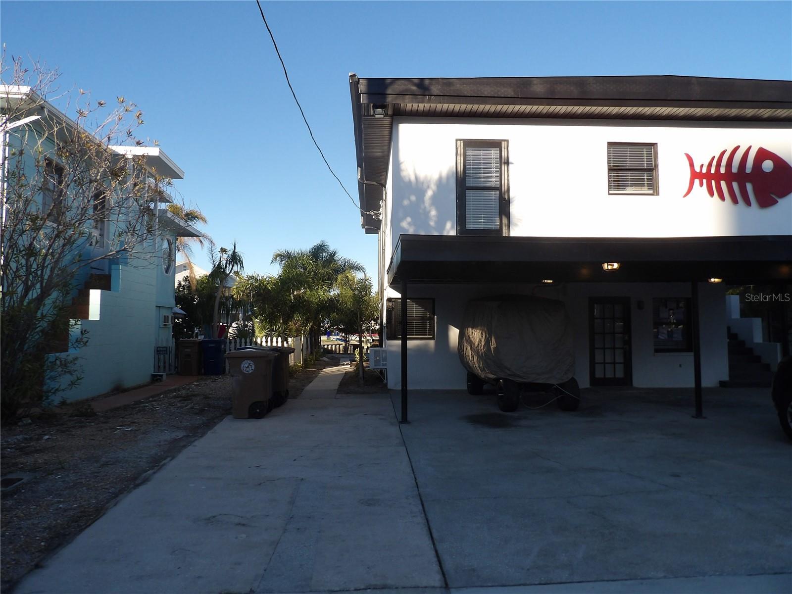 14975 1ST ST E, MADEIRA BEACH, FL, 33708
