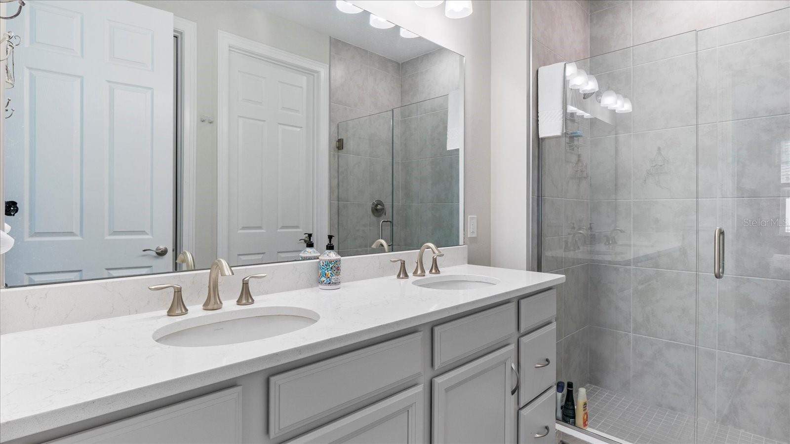 248 IBIZA LOOP, VENICE, FL, 34292