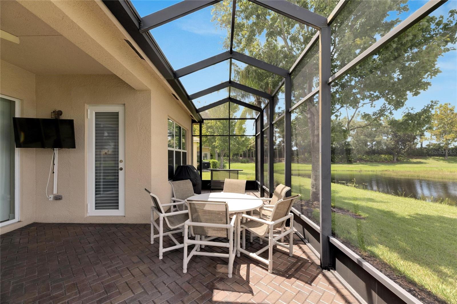 15940 COBBLE MILL DR, WIMAUMA, FL, 33598