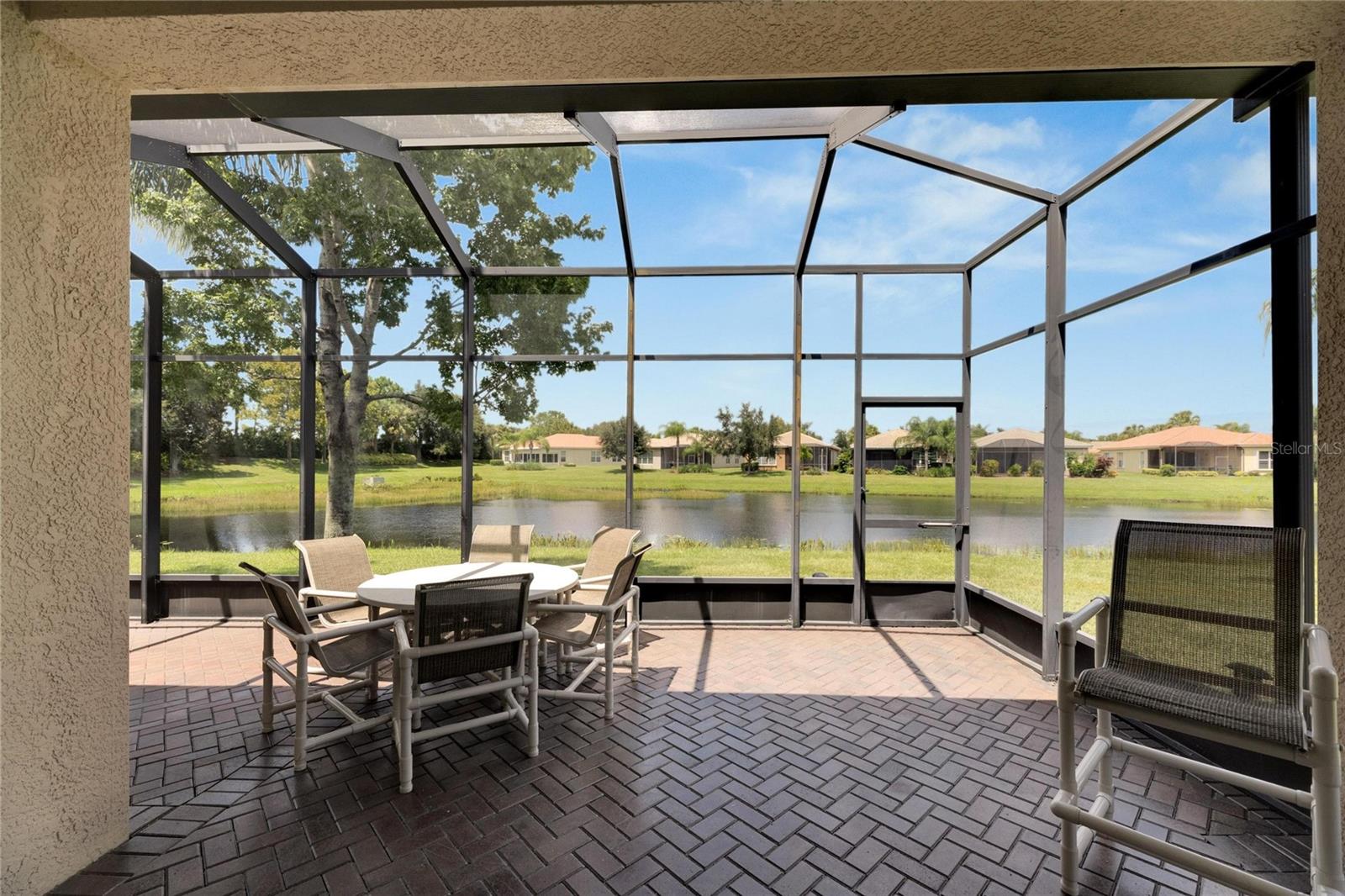 15940 COBBLE MILL DR, WIMAUMA, FL, 33598