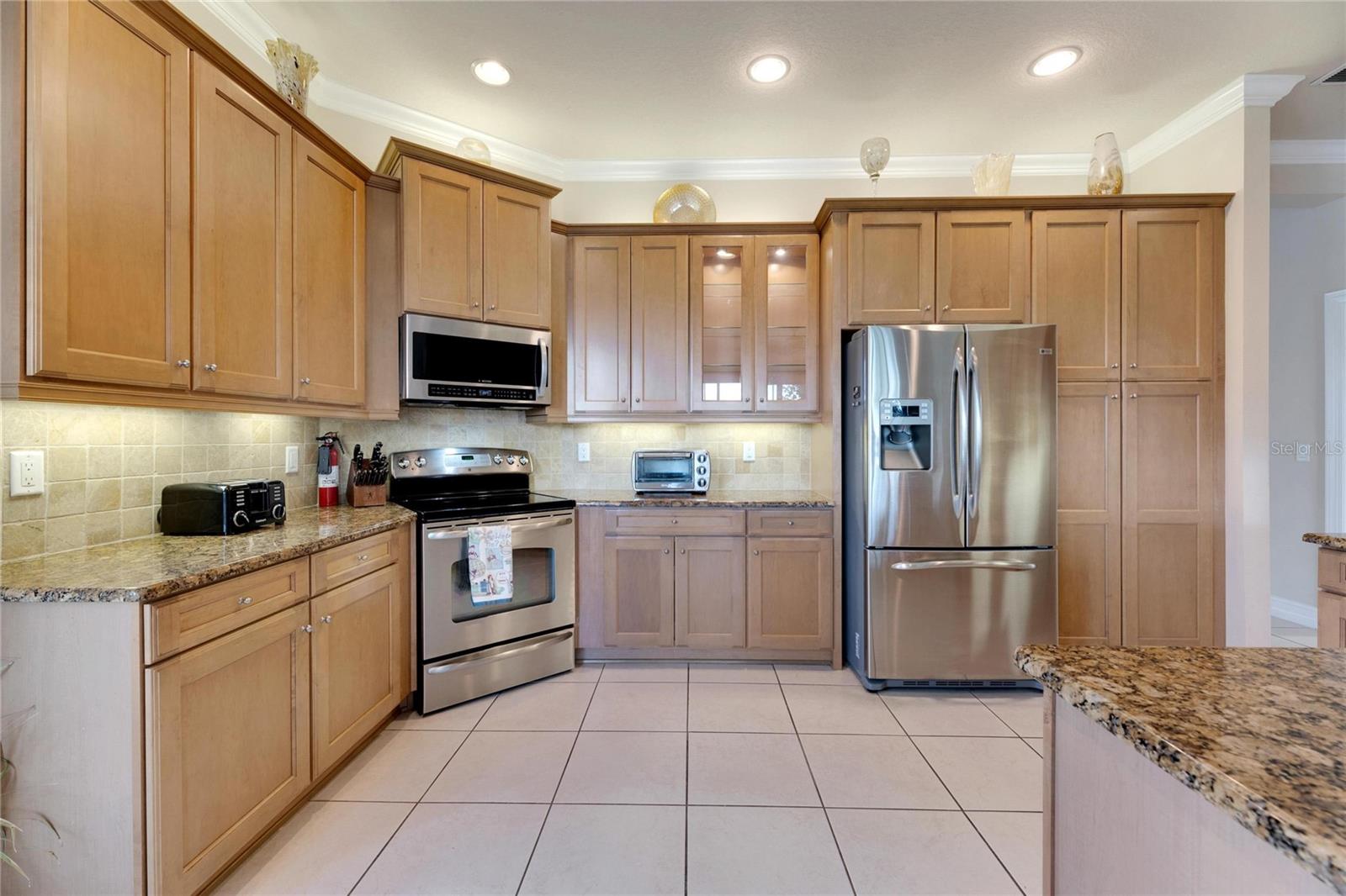 15940 COBBLE MILL DR, WIMAUMA, FL, 33598
