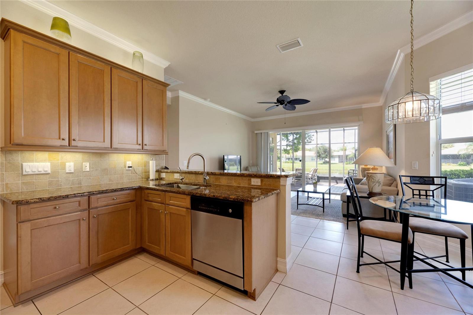 15940 COBBLE MILL DR, WIMAUMA, FL, 33598