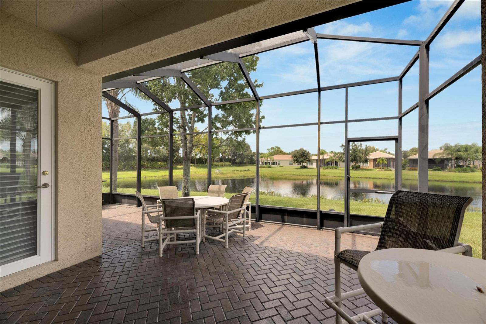 15940 COBBLE MILL DR, WIMAUMA, FL, 33598