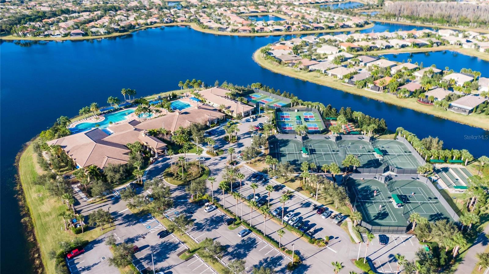 15940 COBBLE MILL DR, WIMAUMA, FL, 33598