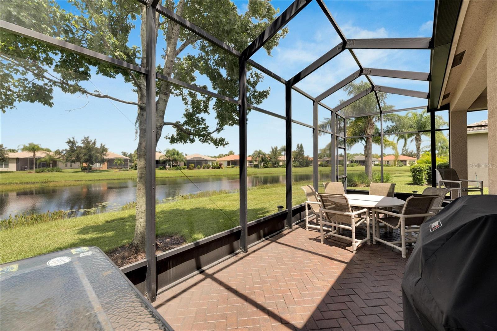 15940 COBBLE MILL DR, WIMAUMA, FL, 33598