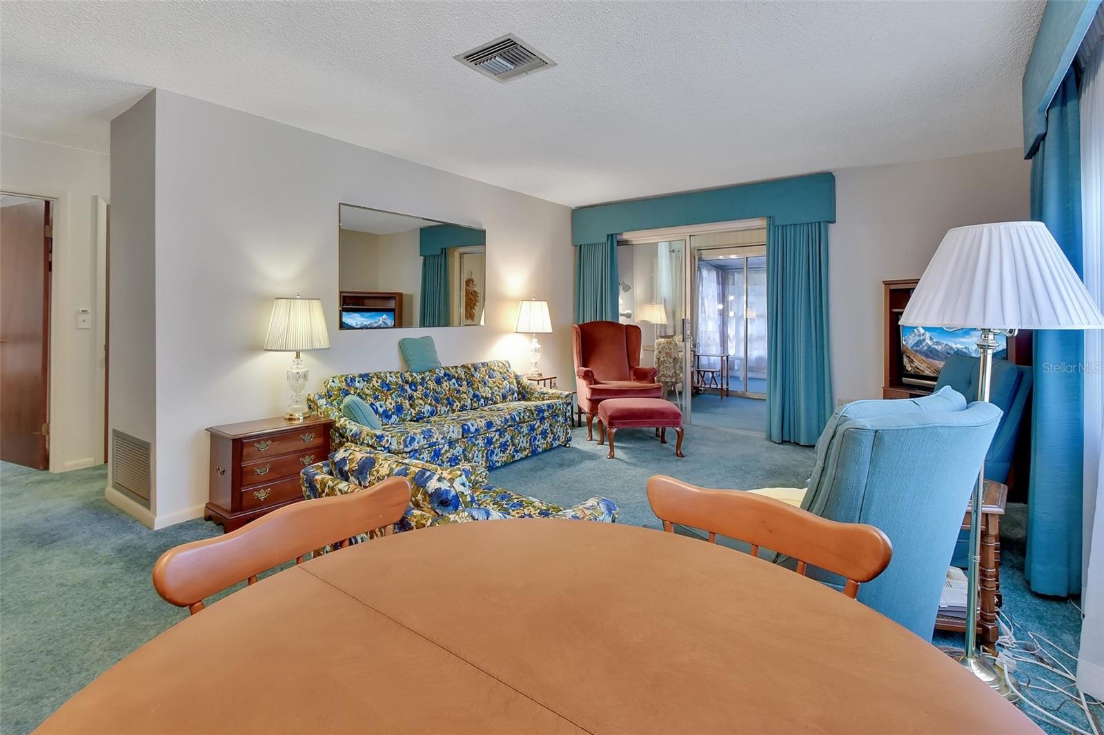 17 VILLA VILLAR CT #17, DELAND, FL, 32724