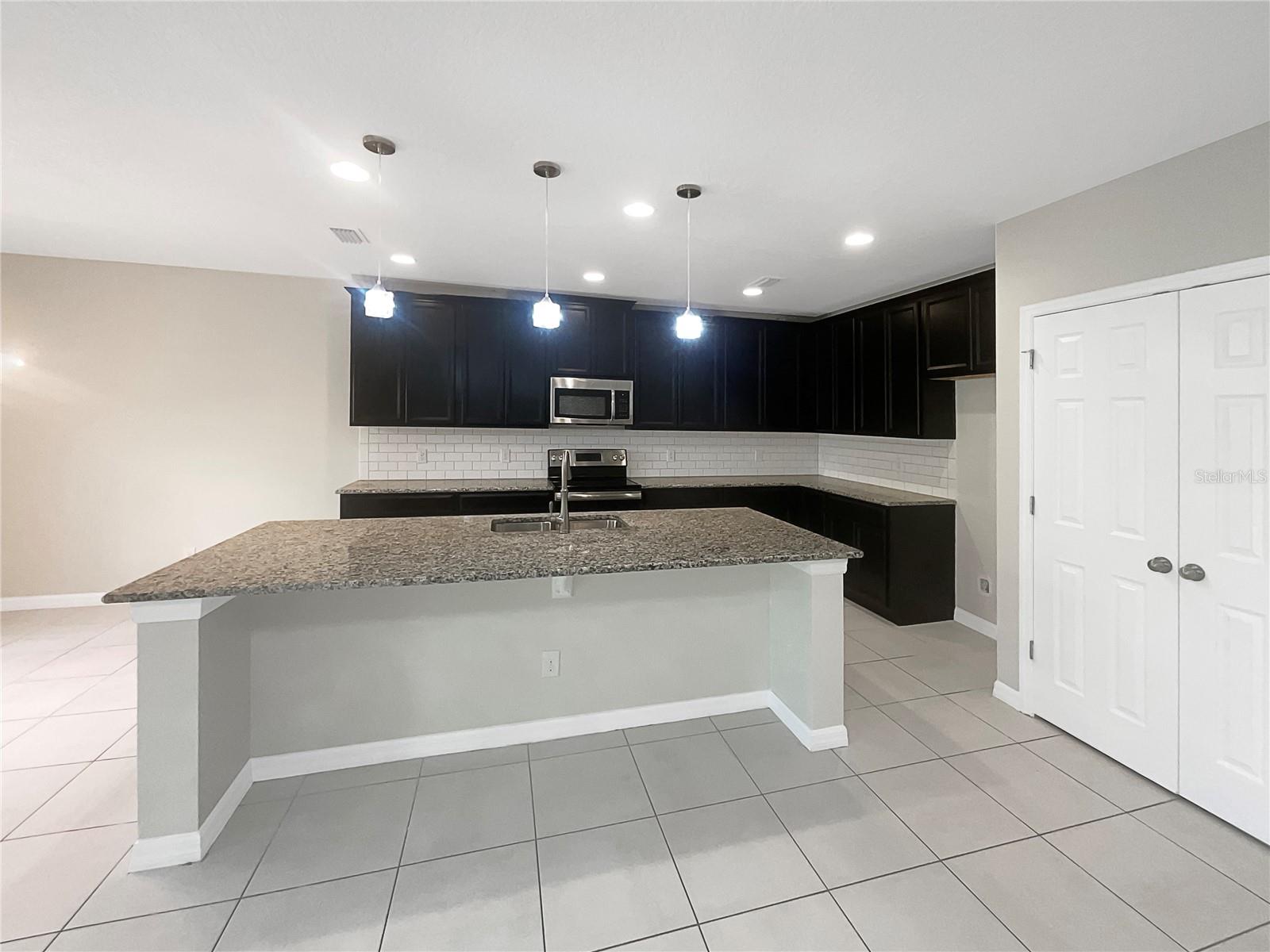 920 BENJAMIN TRL, DAVENPORT, FL, 33837