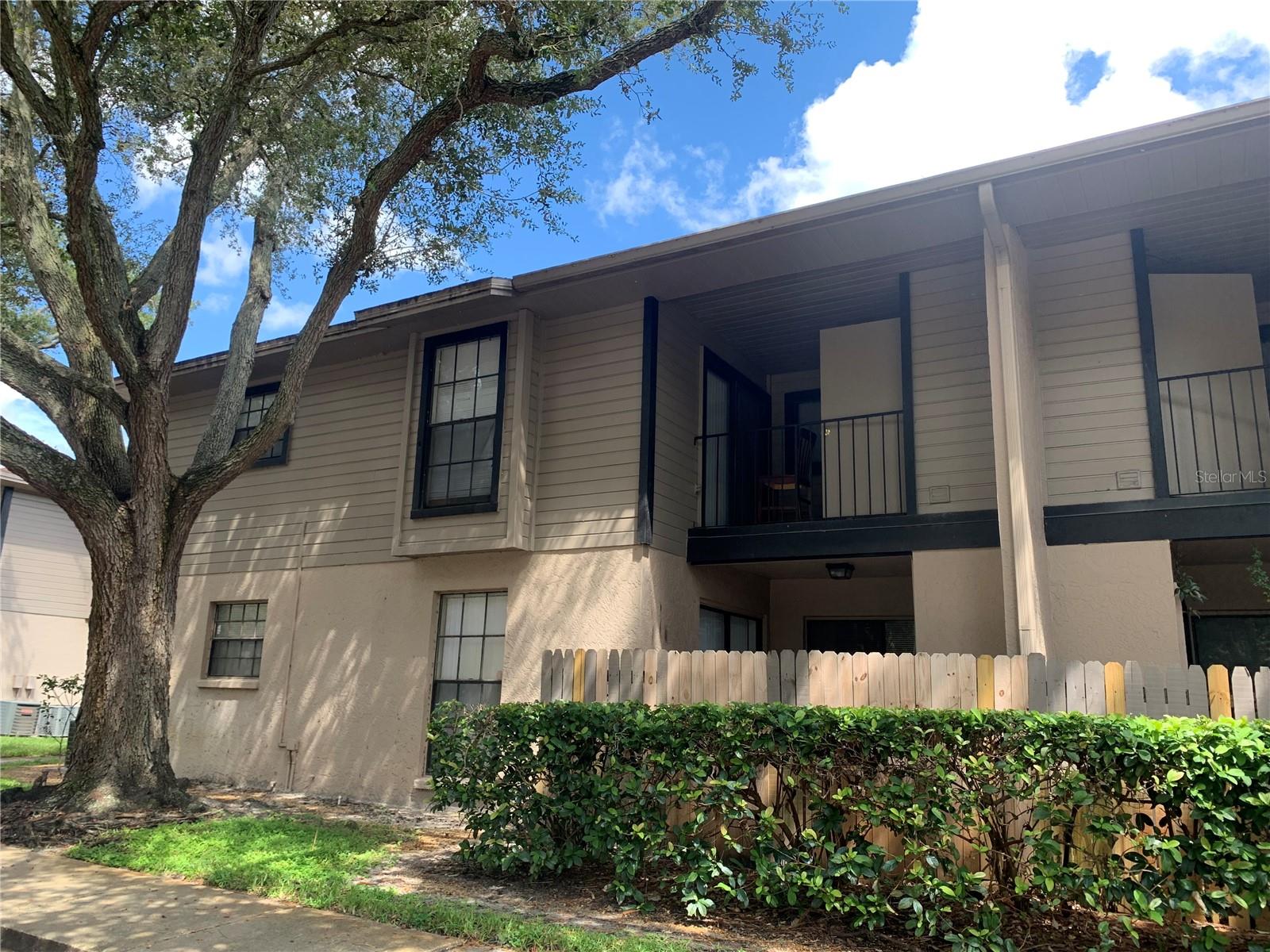 4106 ASHFORD GREEN PL #H102, TAMPA, FL, 33613