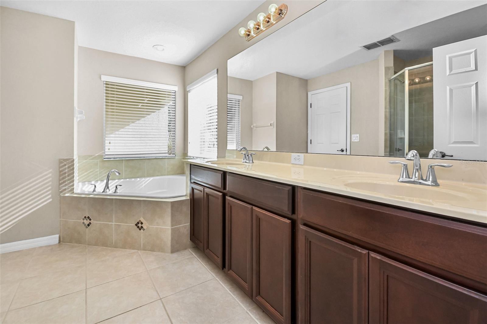 400 HARBOR WINDS CT, WINTER SPRINGS, FL, 32708