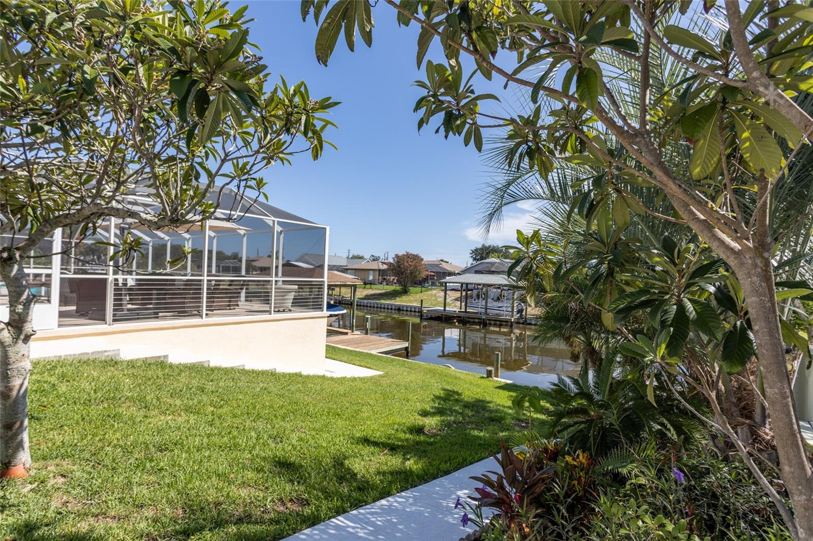 11 CLEARVIEW CT S, PALM COAST, FL, 32137