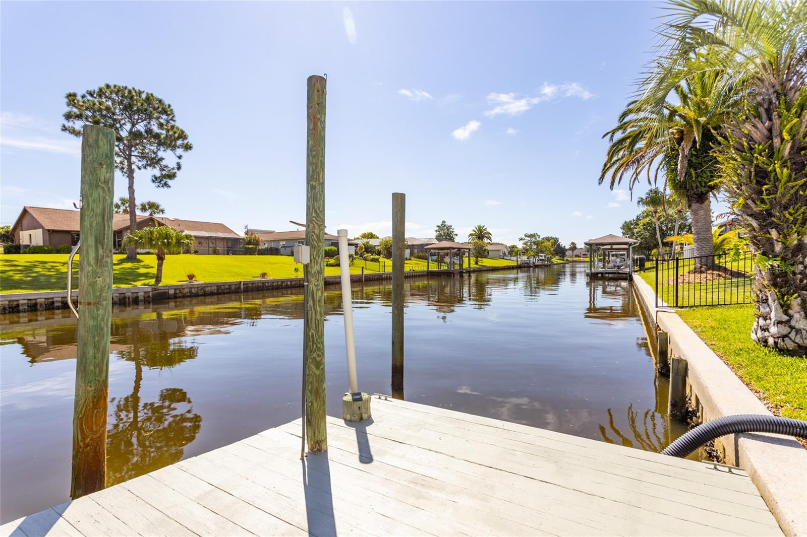 11 CLEARVIEW CT S, PALM COAST, FL, 32137
