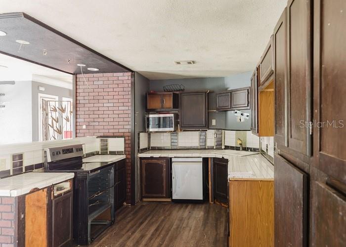 315 OAKLAND CIR NW, FORT WALTON BEACH, FL, 32548