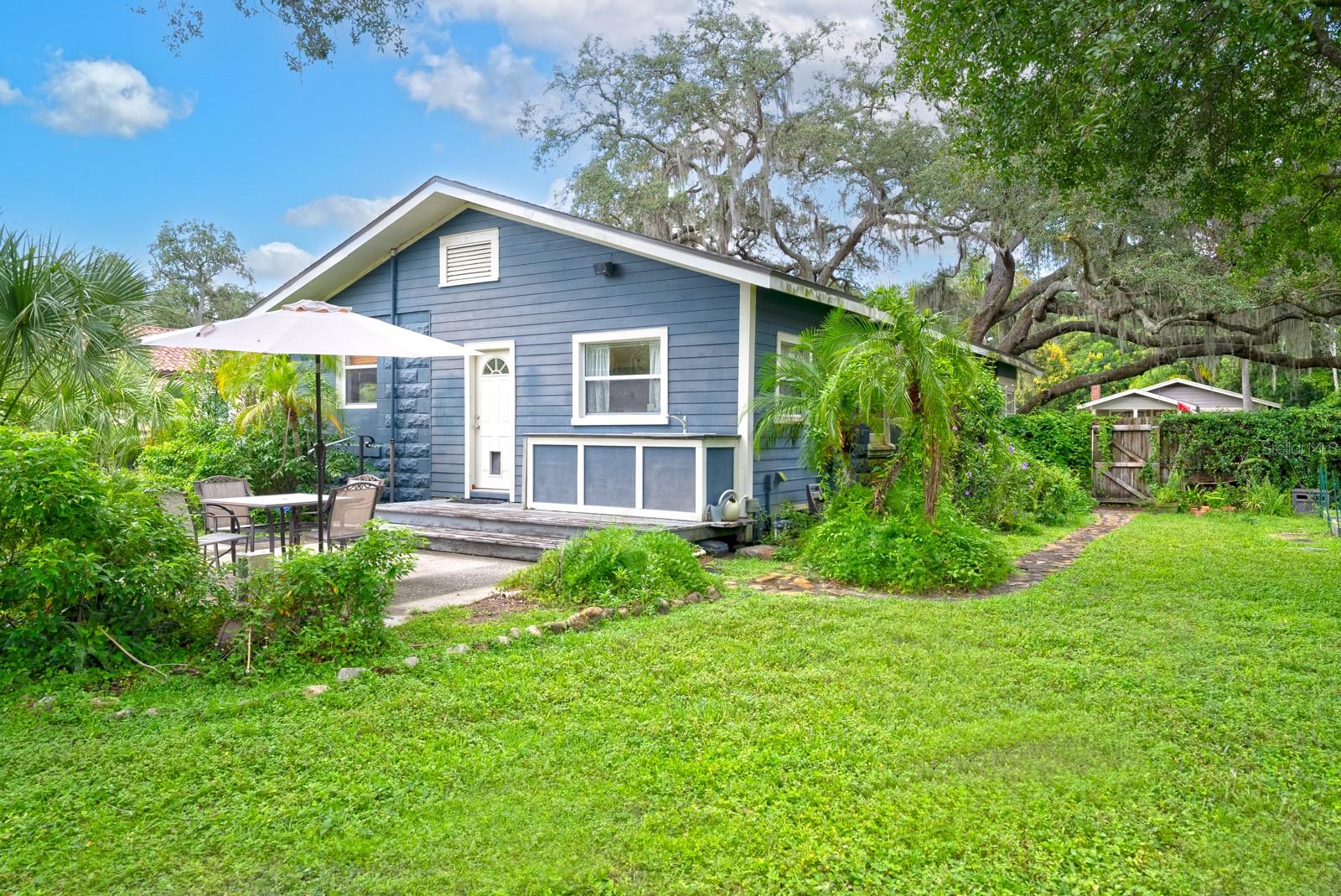 5915 N DEXTER AVE, TAMPA, FL, 33604