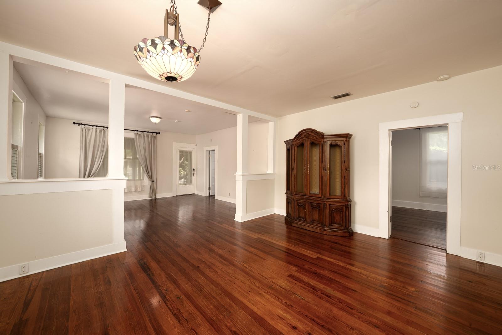 5915 N DEXTER AVE, TAMPA, FL, 33604