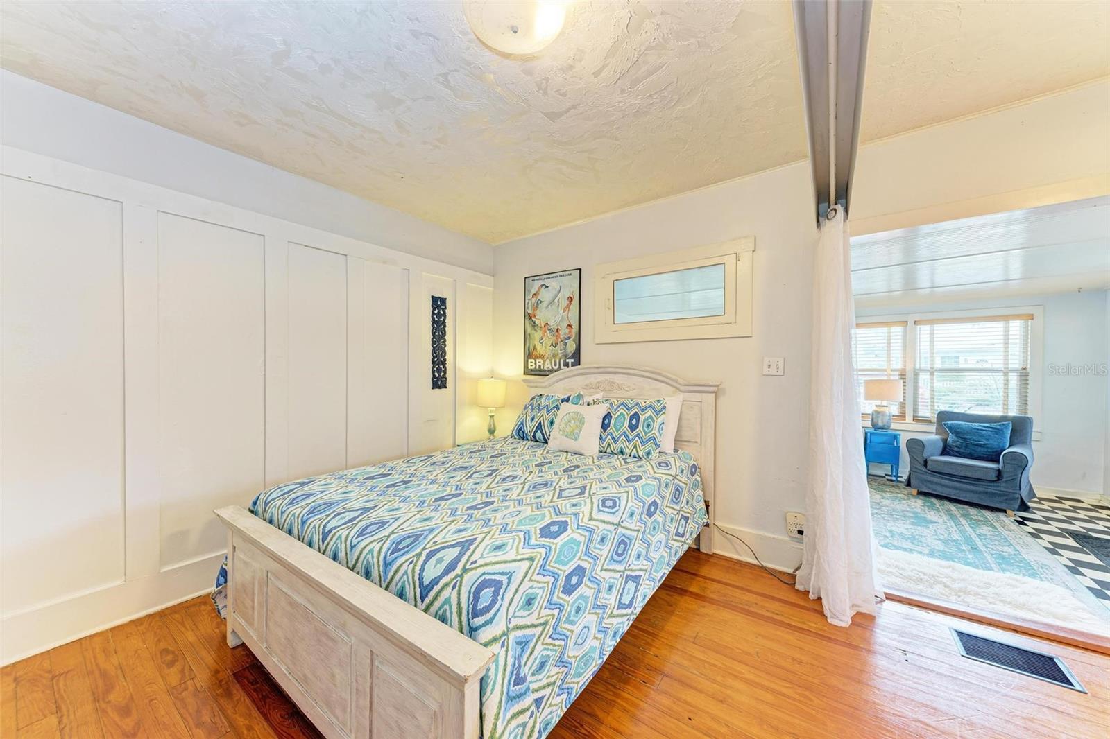 1533 1ST AVE DR W, BRADENTON, FL, 34205