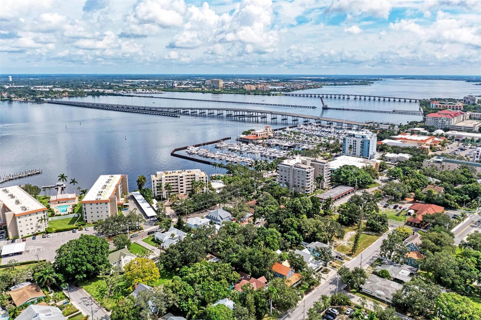 1533 1ST AVE DR W, BRADENTON, FL, 34205