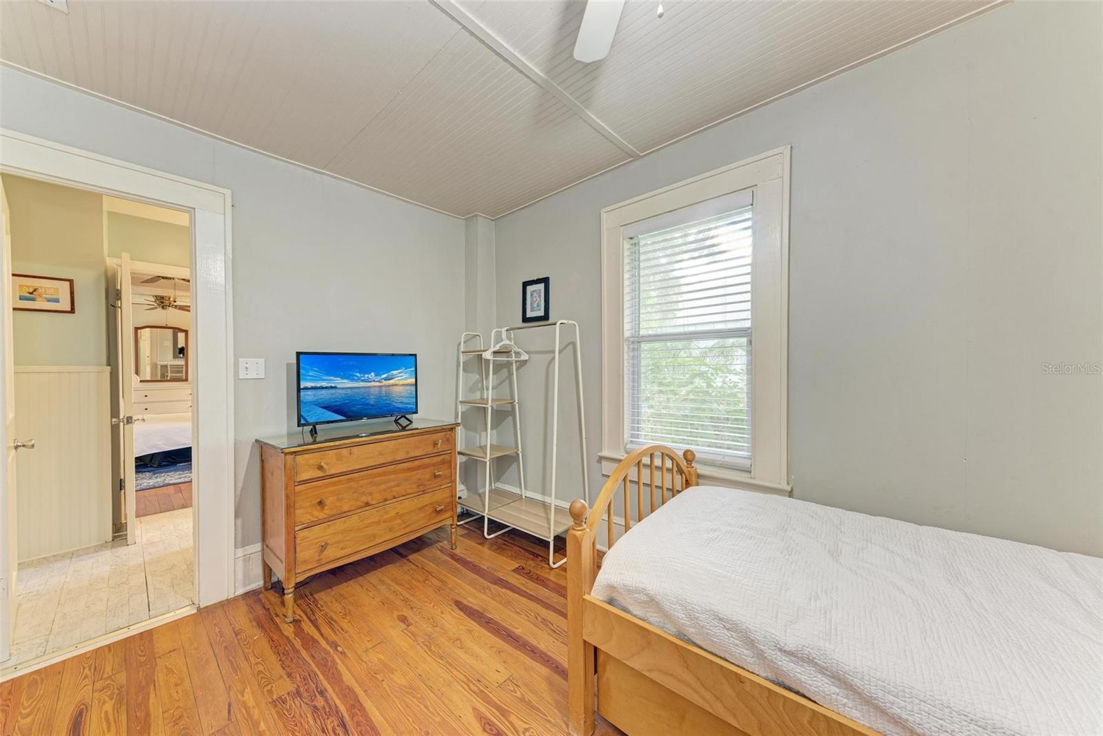 1533 1ST AVE DR W, BRADENTON, FL, 34205