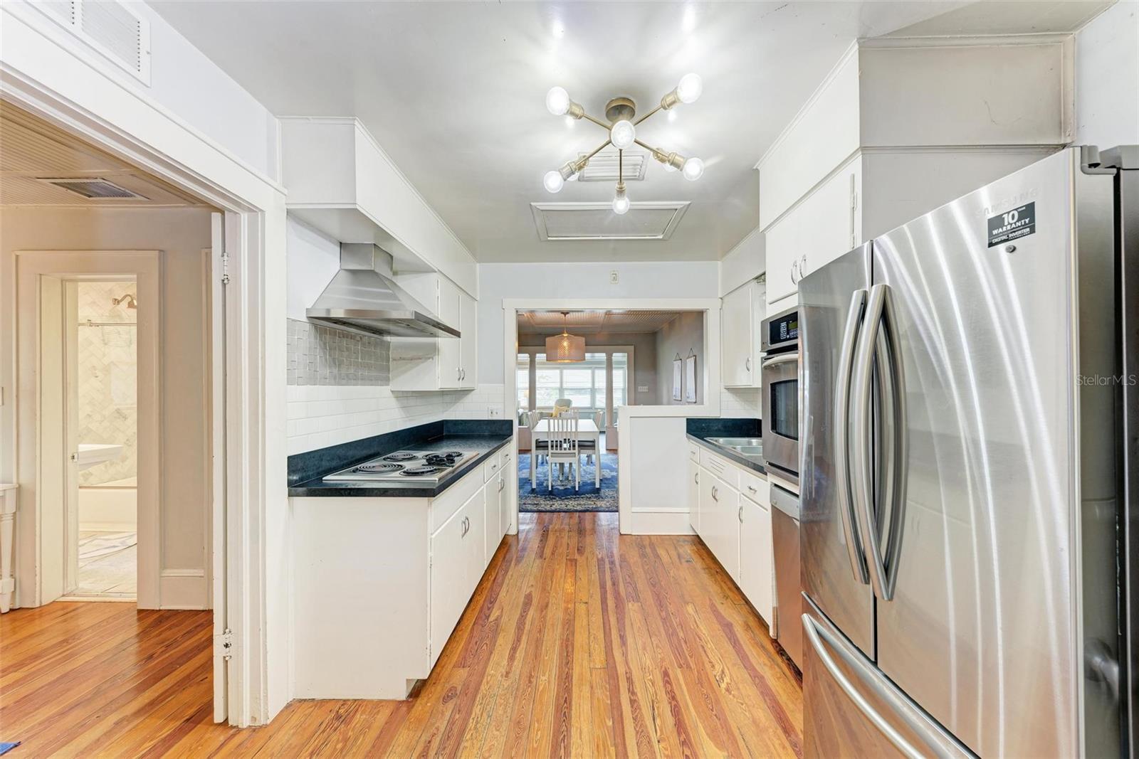 1533 1ST AVE DR W, BRADENTON, FL, 34205