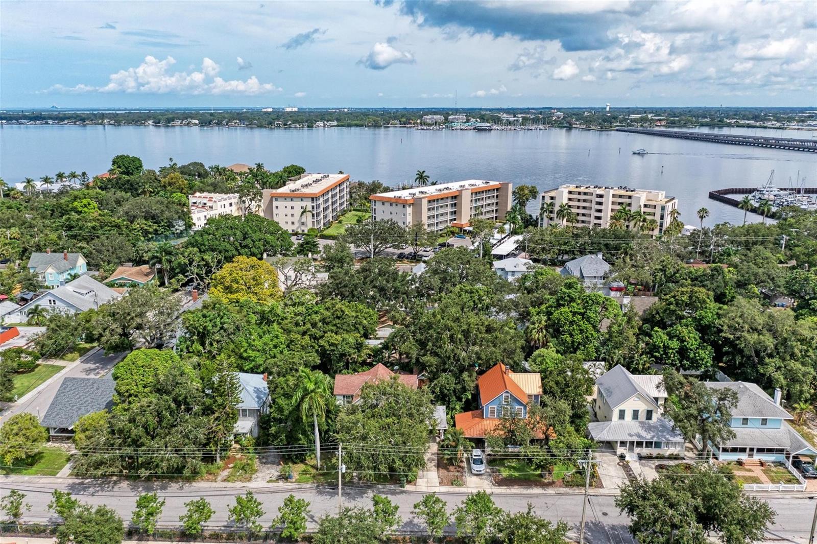 1533 1ST AVE DR W, BRADENTON, FL, 34205