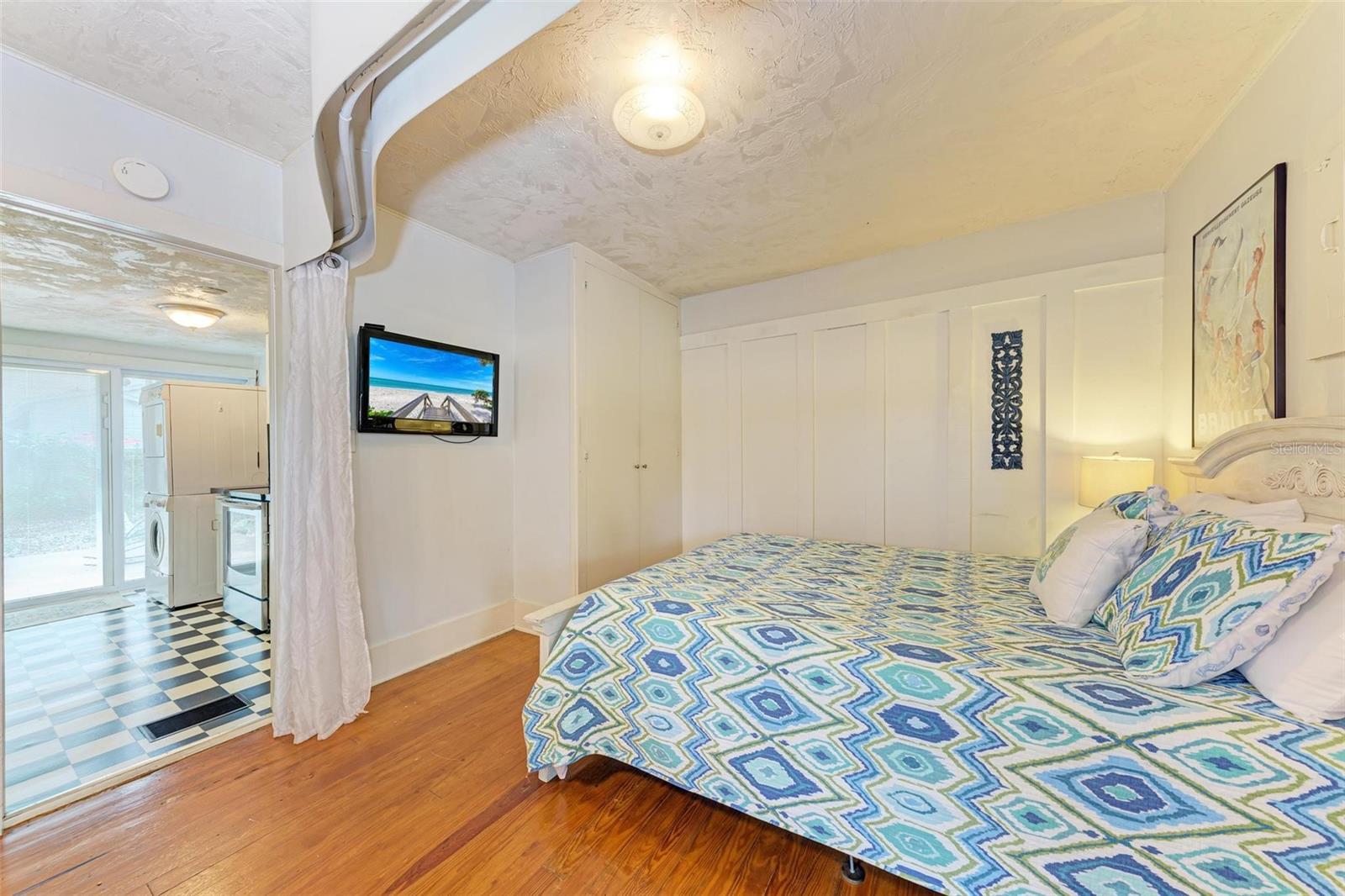 1533 1ST AVE DR W, BRADENTON, FL, 34205