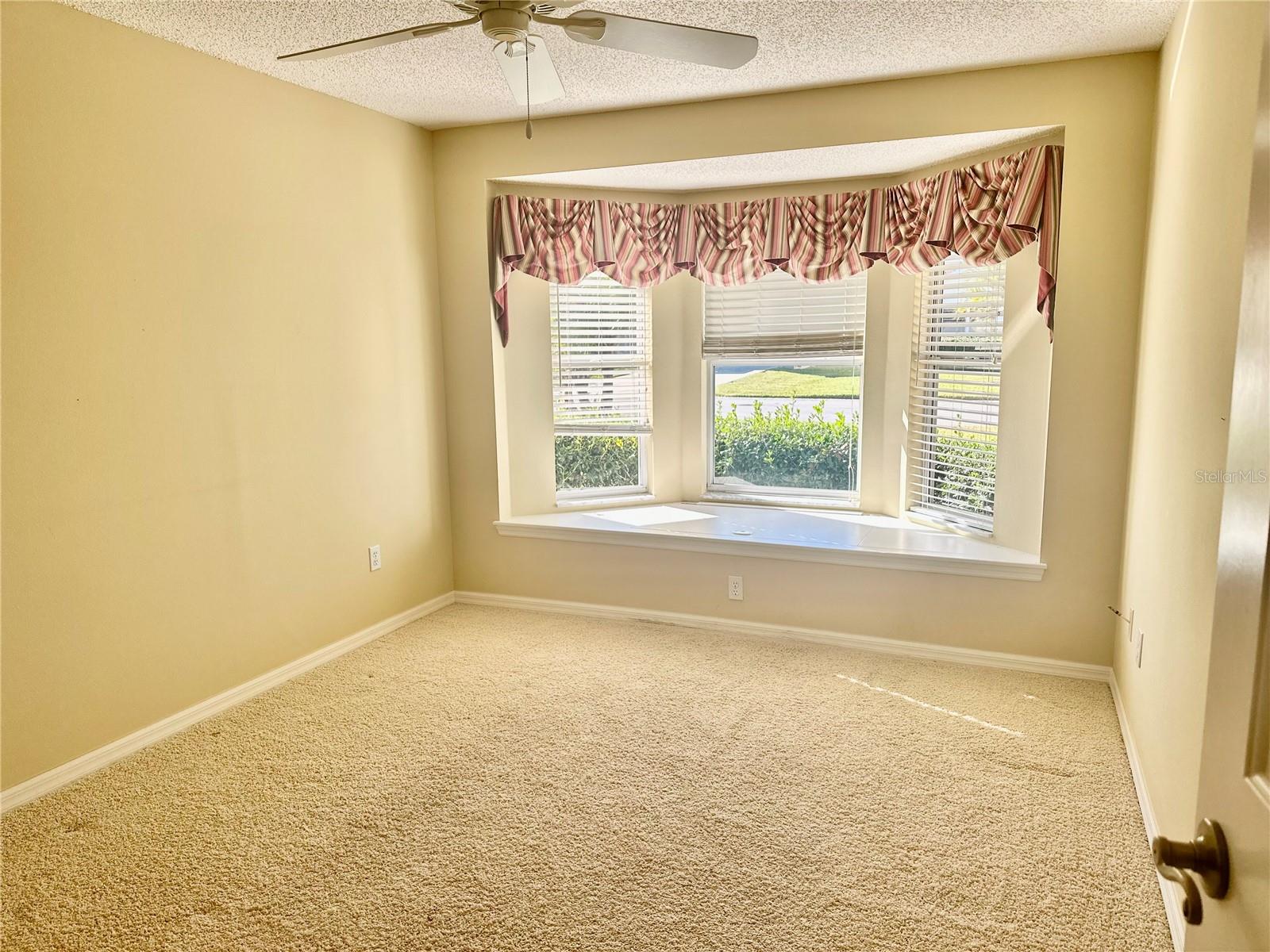 1213 EL ESPARZA LN, THE VILLAGES, FL, 32159
