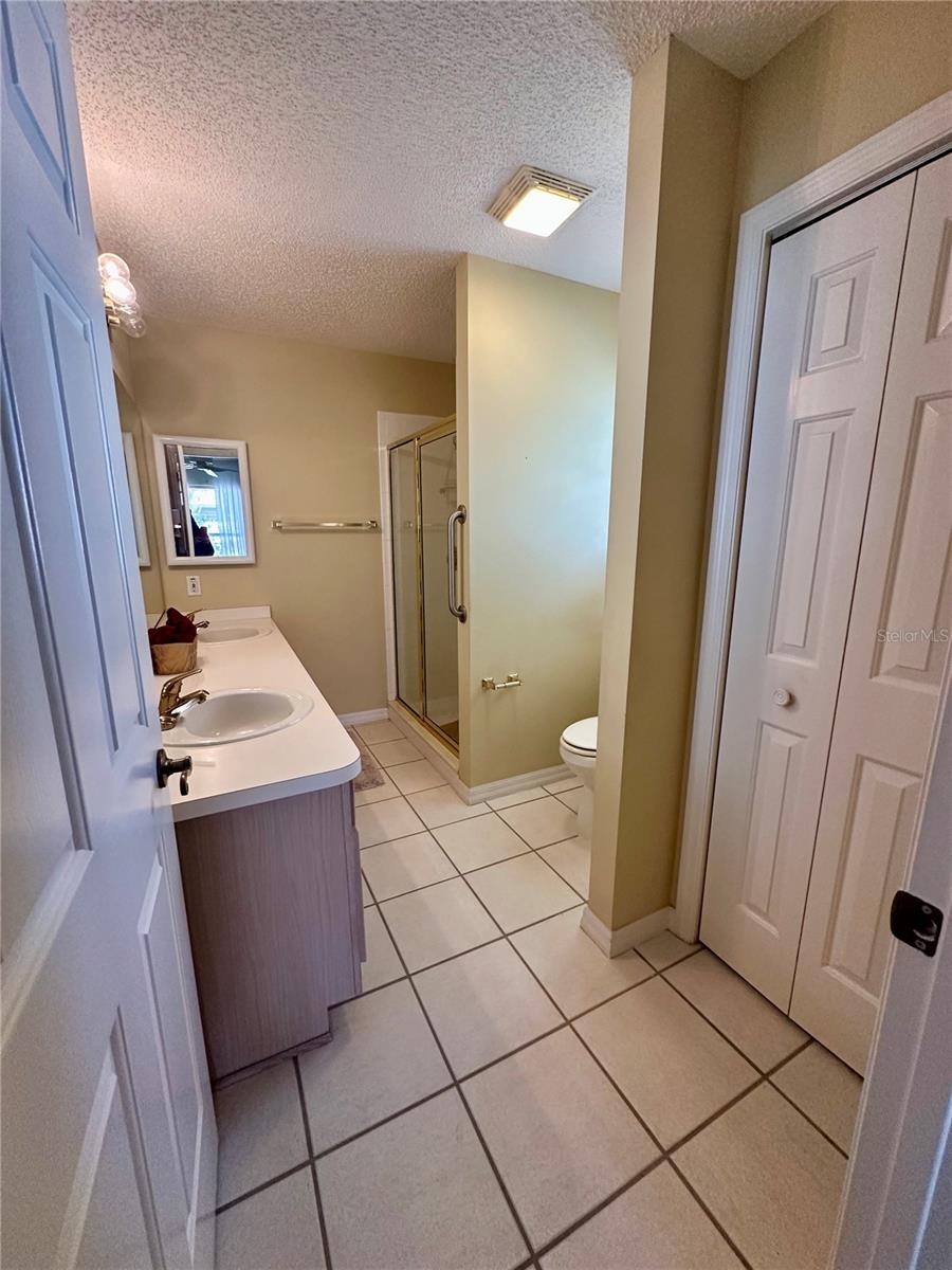 1213 EL ESPARZA LN, THE VILLAGES, FL, 32159