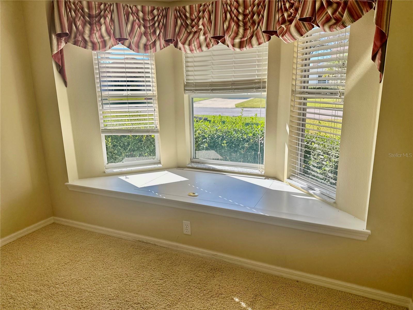 1213 EL ESPARZA LN, THE VILLAGES, FL, 32159