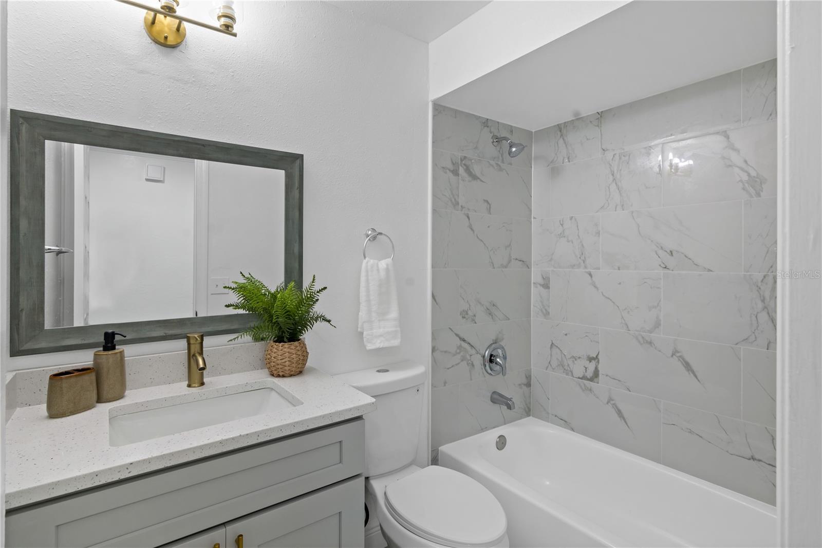 7366 LAZY HILL DR, ORLANDO, FL, 32818