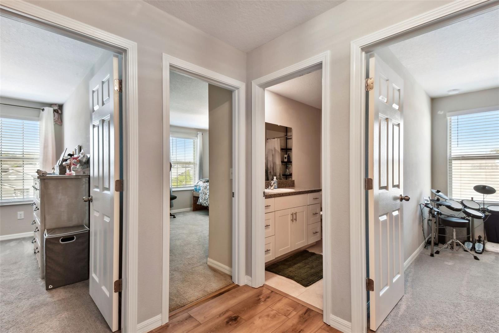 3172 LYTTON HALL DR, ZEPHYRHILLS, FL, 33540