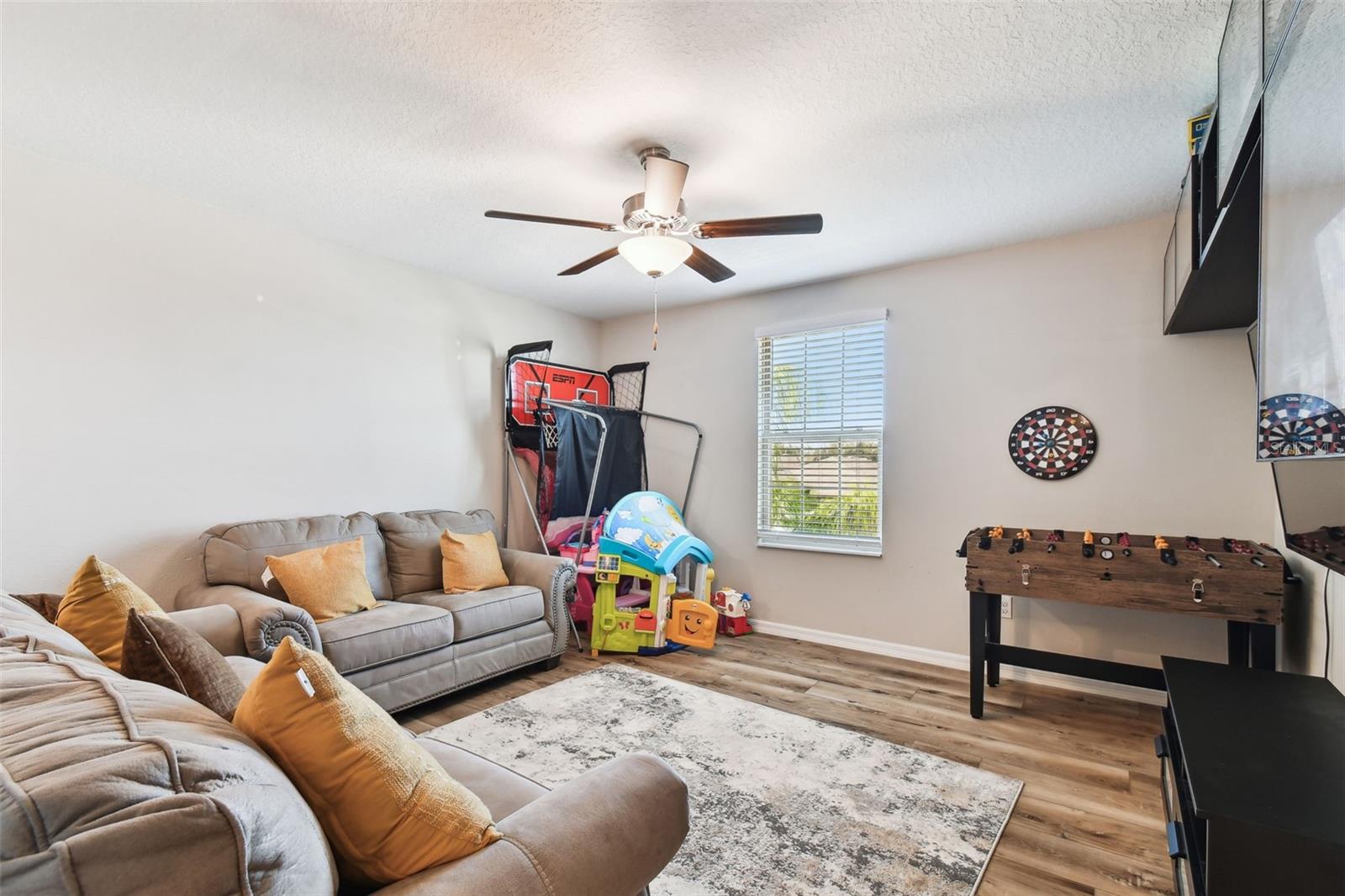 3172 LYTTON HALL DR, ZEPHYRHILLS, FL, 33540