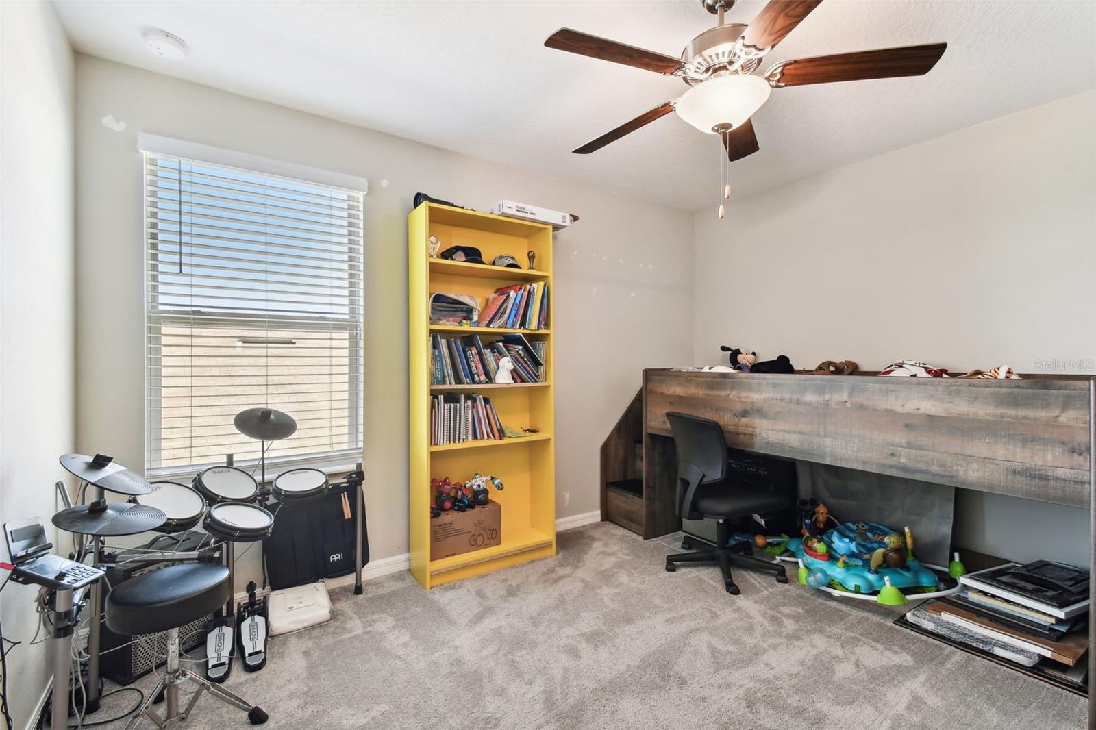 3172 LYTTON HALL DR, ZEPHYRHILLS, FL, 33540