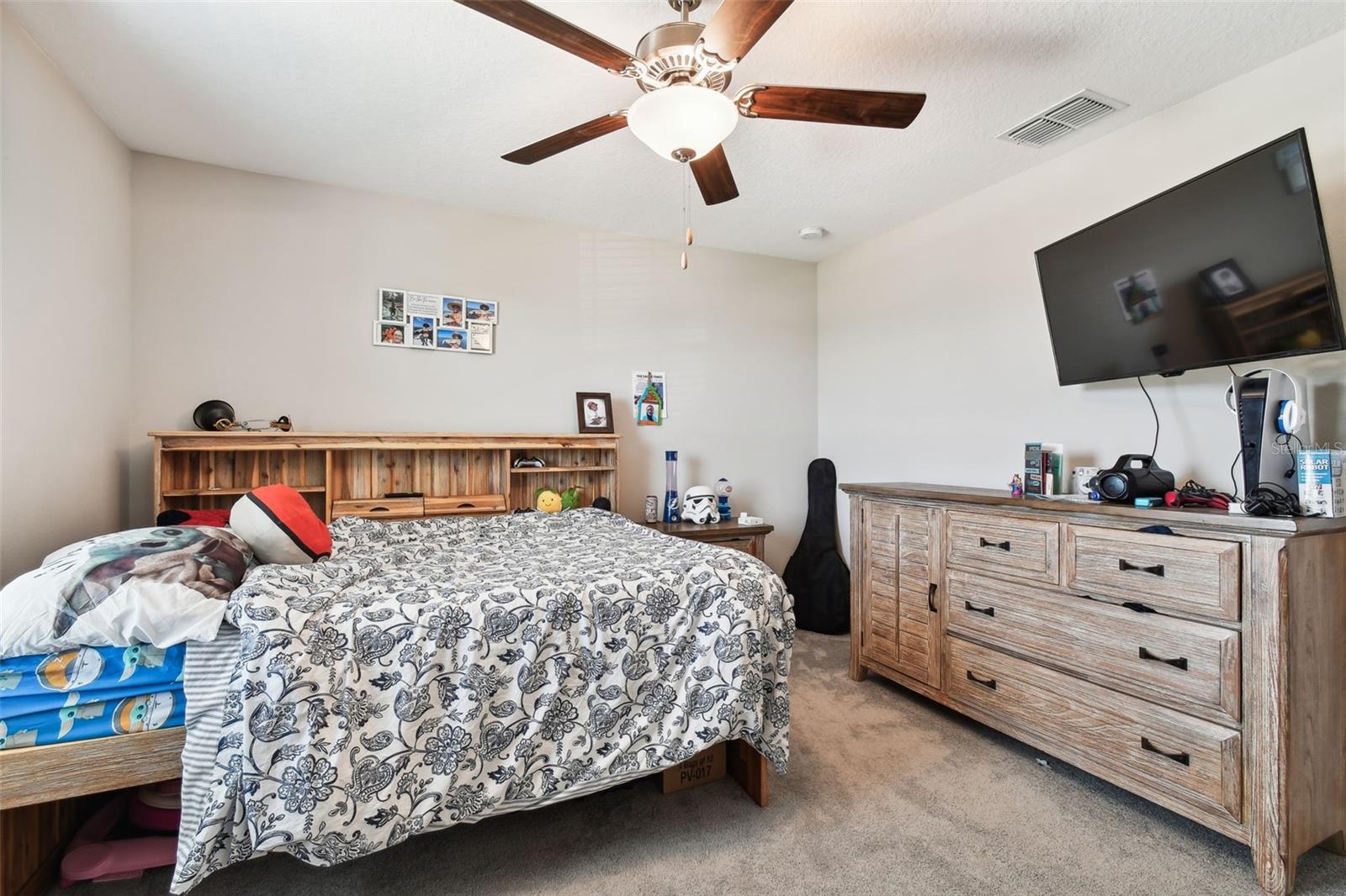 3172 LYTTON HALL DR, ZEPHYRHILLS, FL, 33540