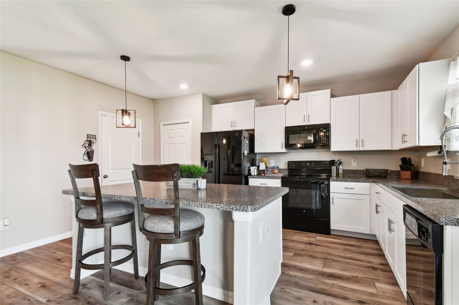 3172 LYTTON HALL DR, ZEPHYRHILLS, FL, 33540