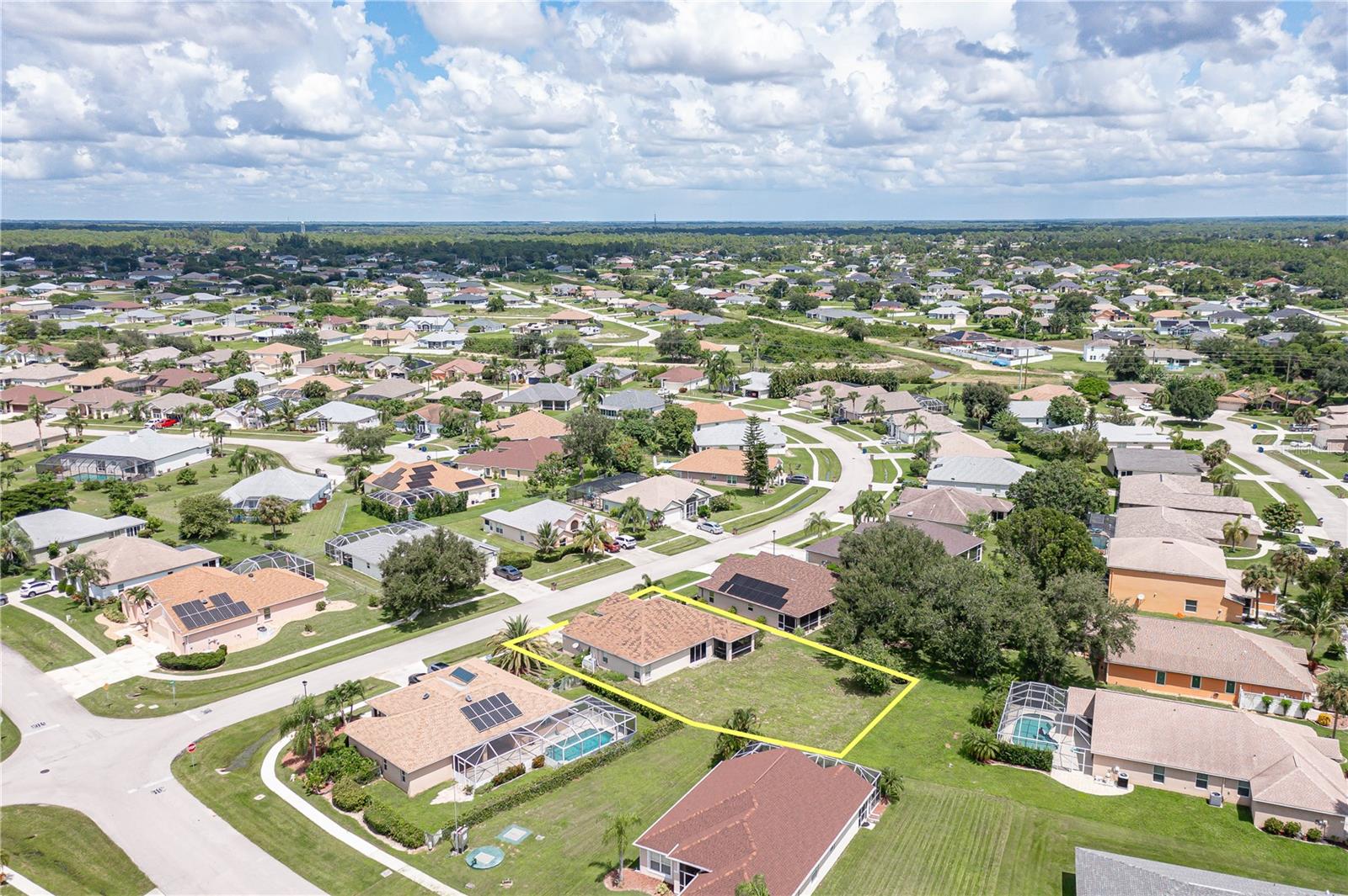 4504 VARSITY CIR, LEHIGH ACRES, FL, 33971