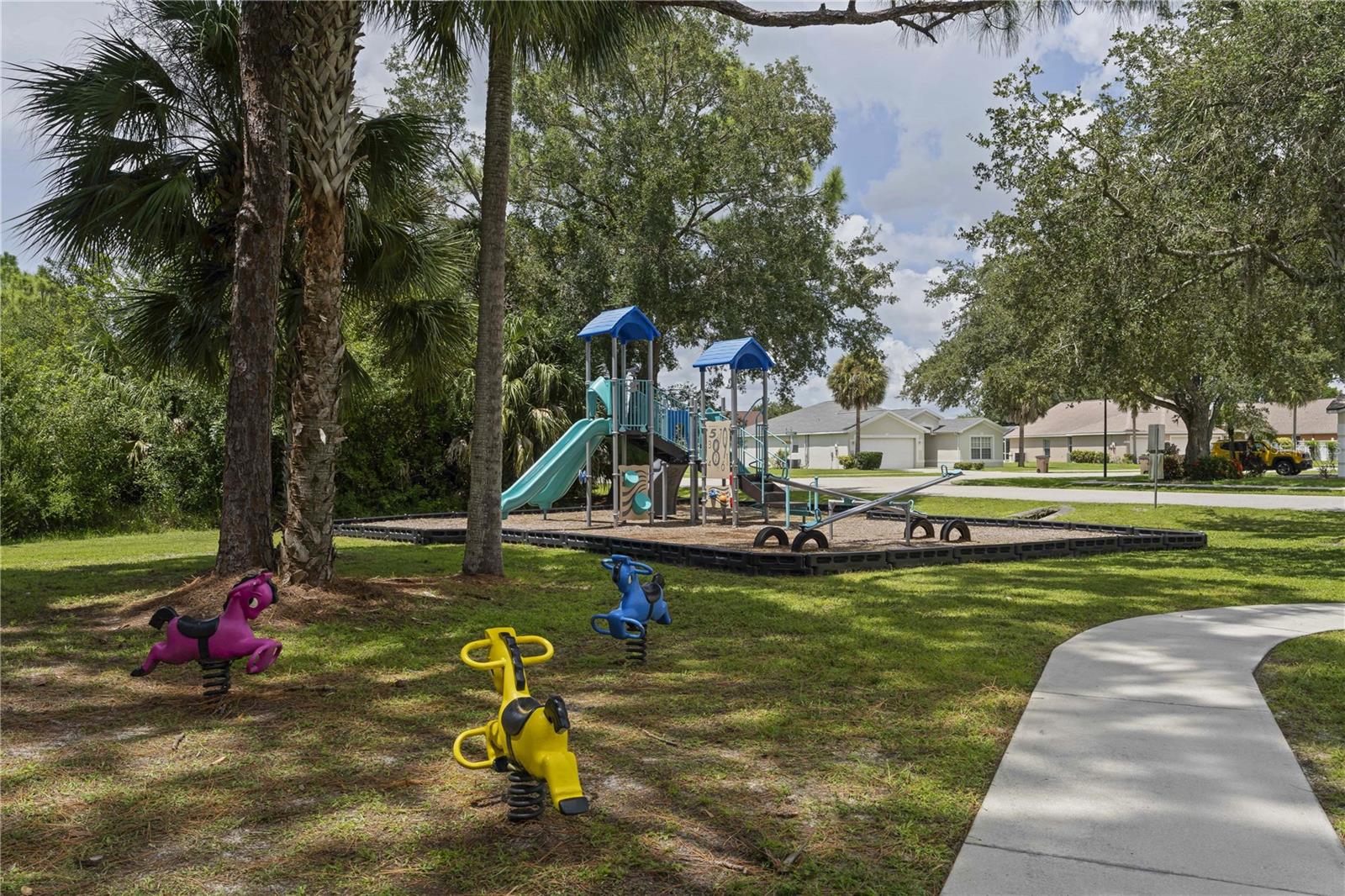 4504 VARSITY CIR, LEHIGH ACRES, FL, 33971