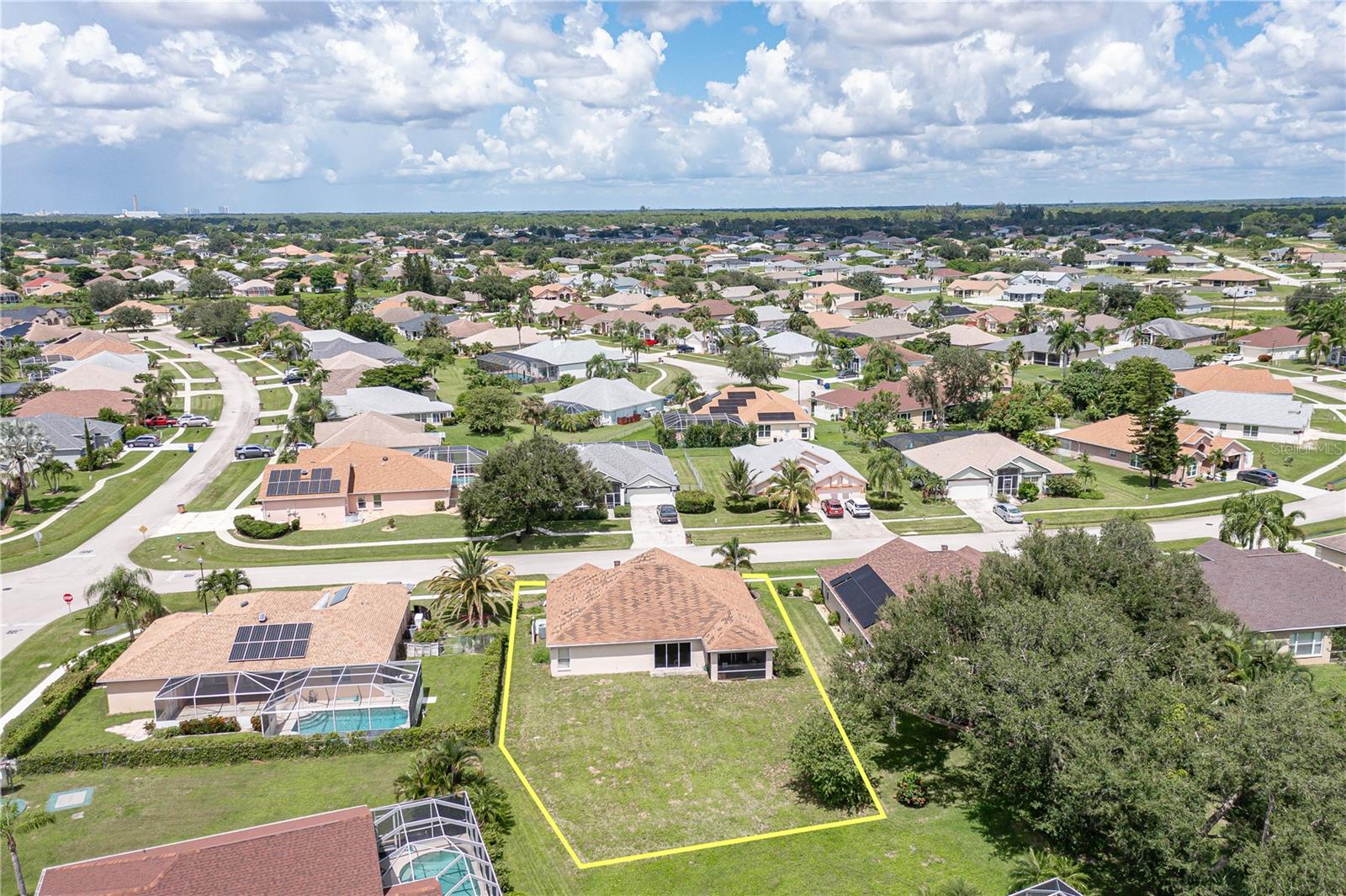 4504 VARSITY CIR, LEHIGH ACRES, FL, 33971