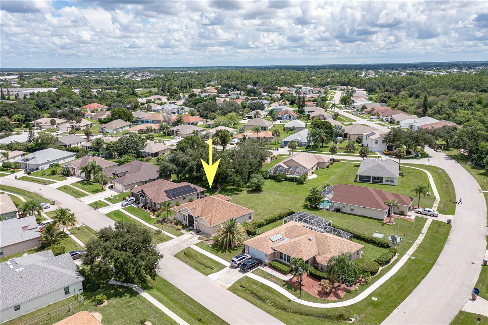 4504 VARSITY CIR, LEHIGH ACRES, FL, 33971