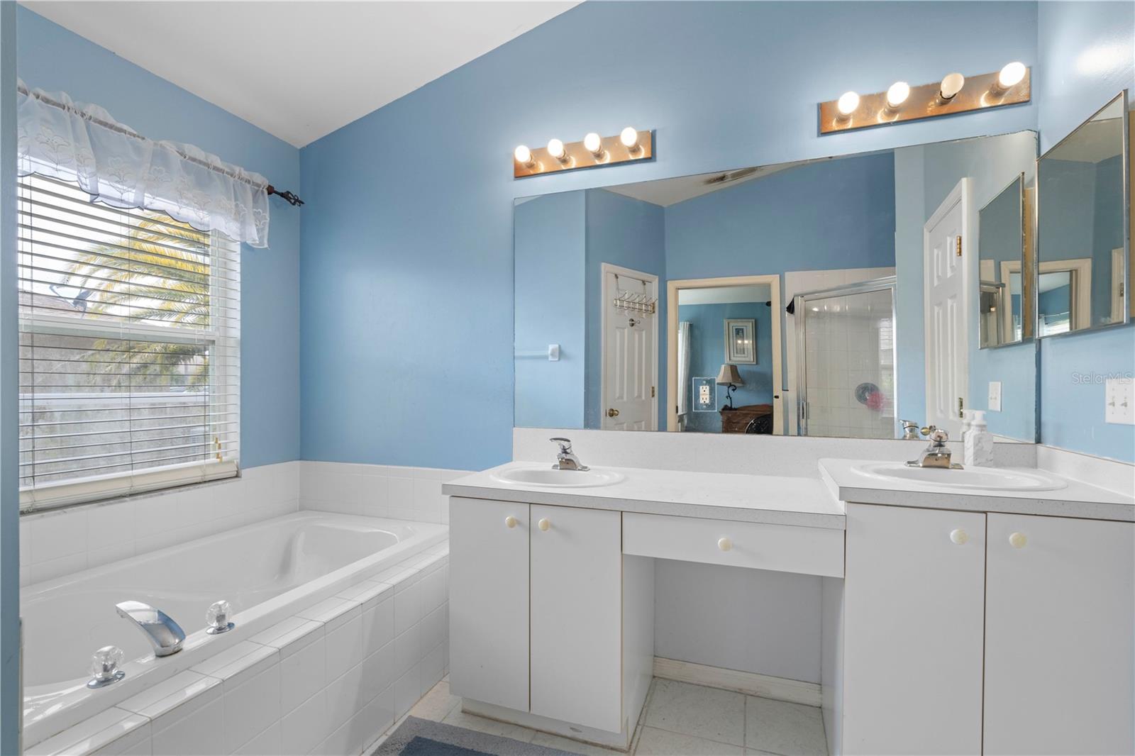 4504 VARSITY CIR, LEHIGH ACRES, FL, 33971